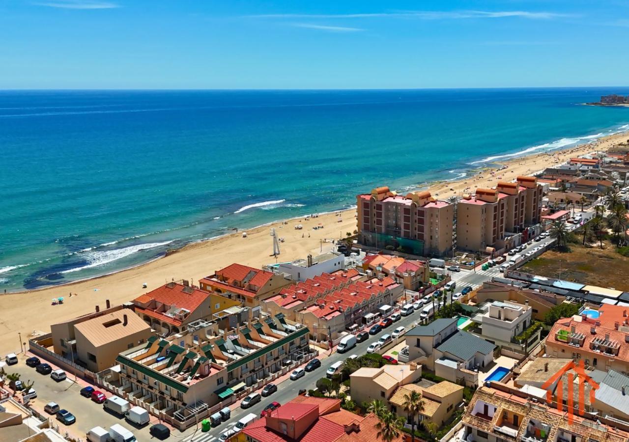 Chalet En La Mata A 50 Metros De La Playa Torrevieja Eksteriør bilde