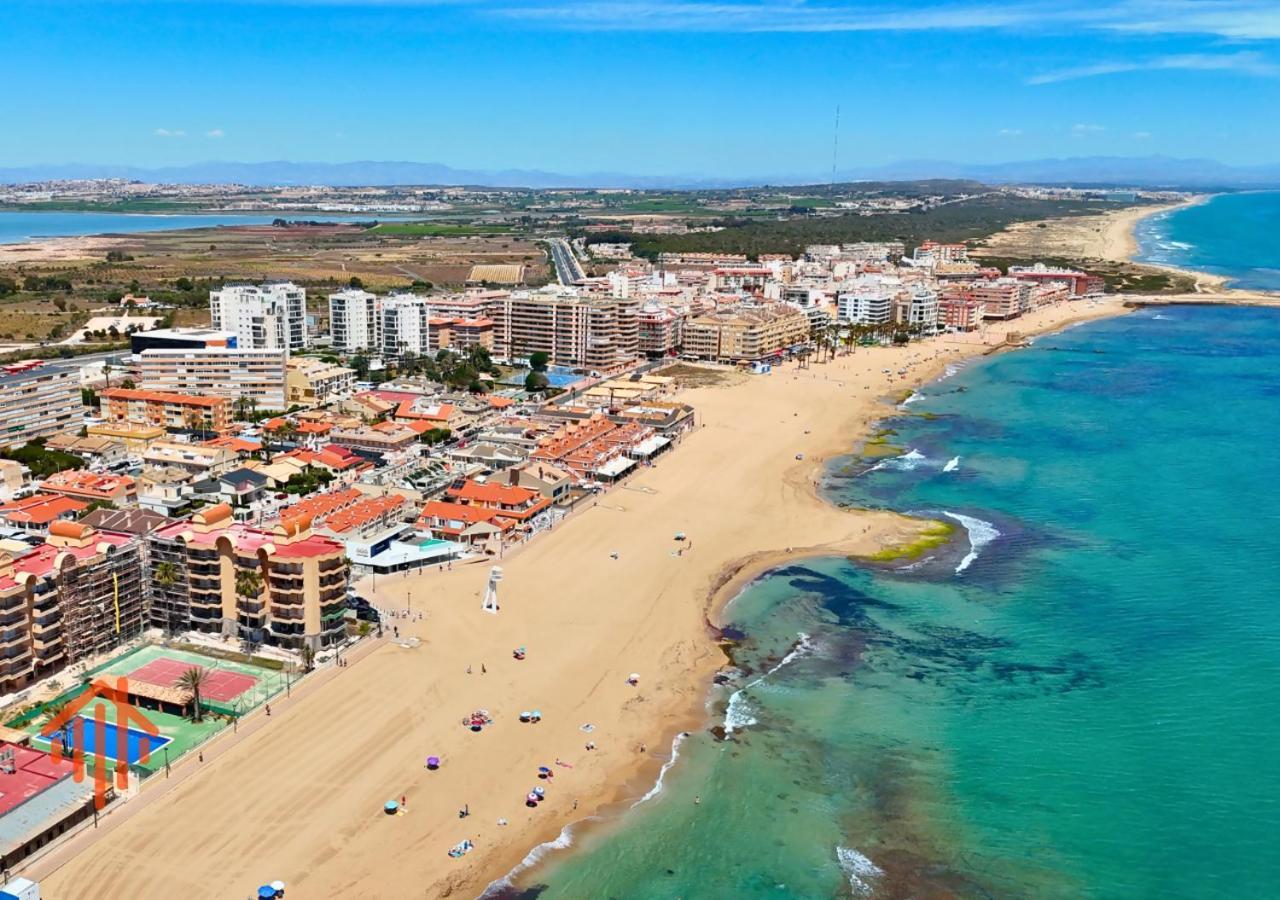 Chalet En La Mata A 50 Metros De La Playa Torrevieja Eksteriør bilde