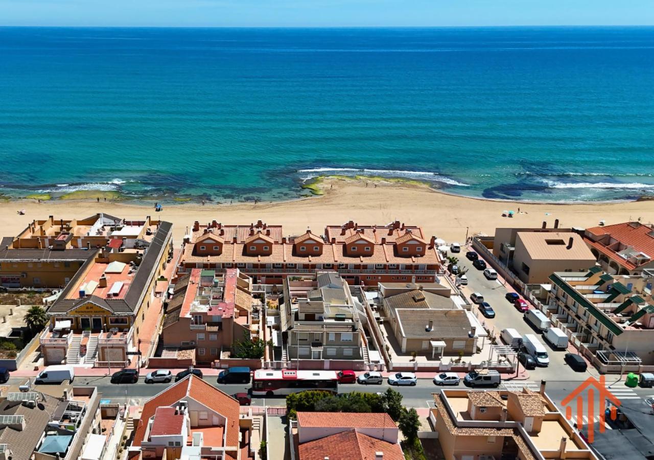 Chalet En La Mata A 50 Metros De La Playa Torrevieja Eksteriør bilde